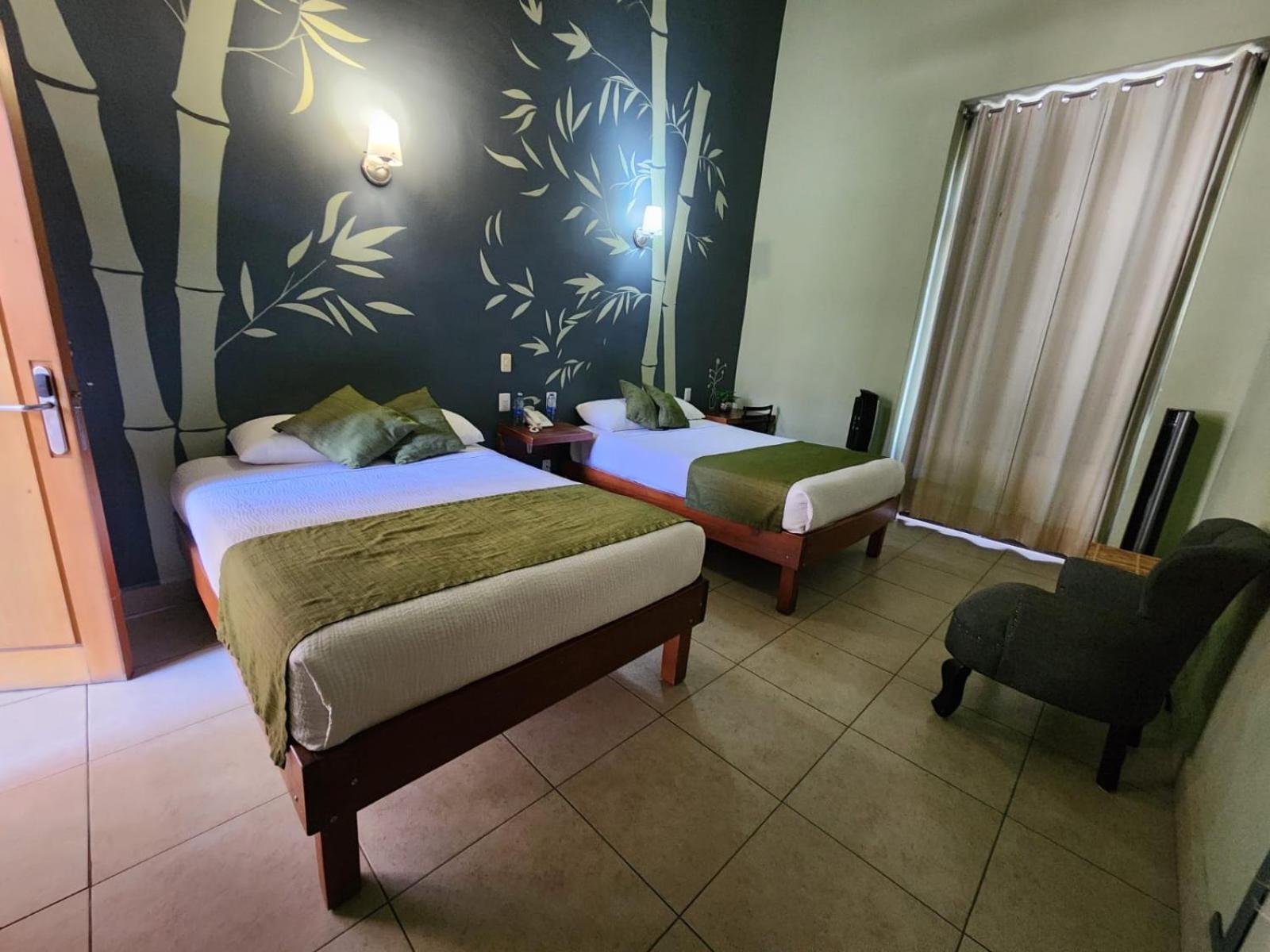 Hotel Plaza Querétaro Esterno foto